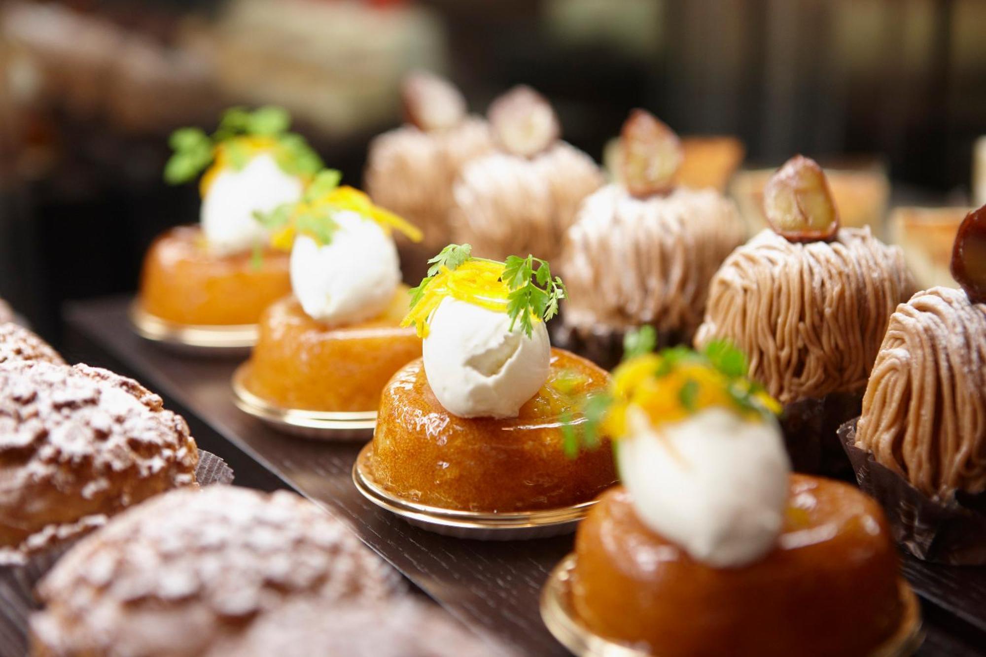 Keio Plaza Hotel Tokyo Esterno foto Pasticcini