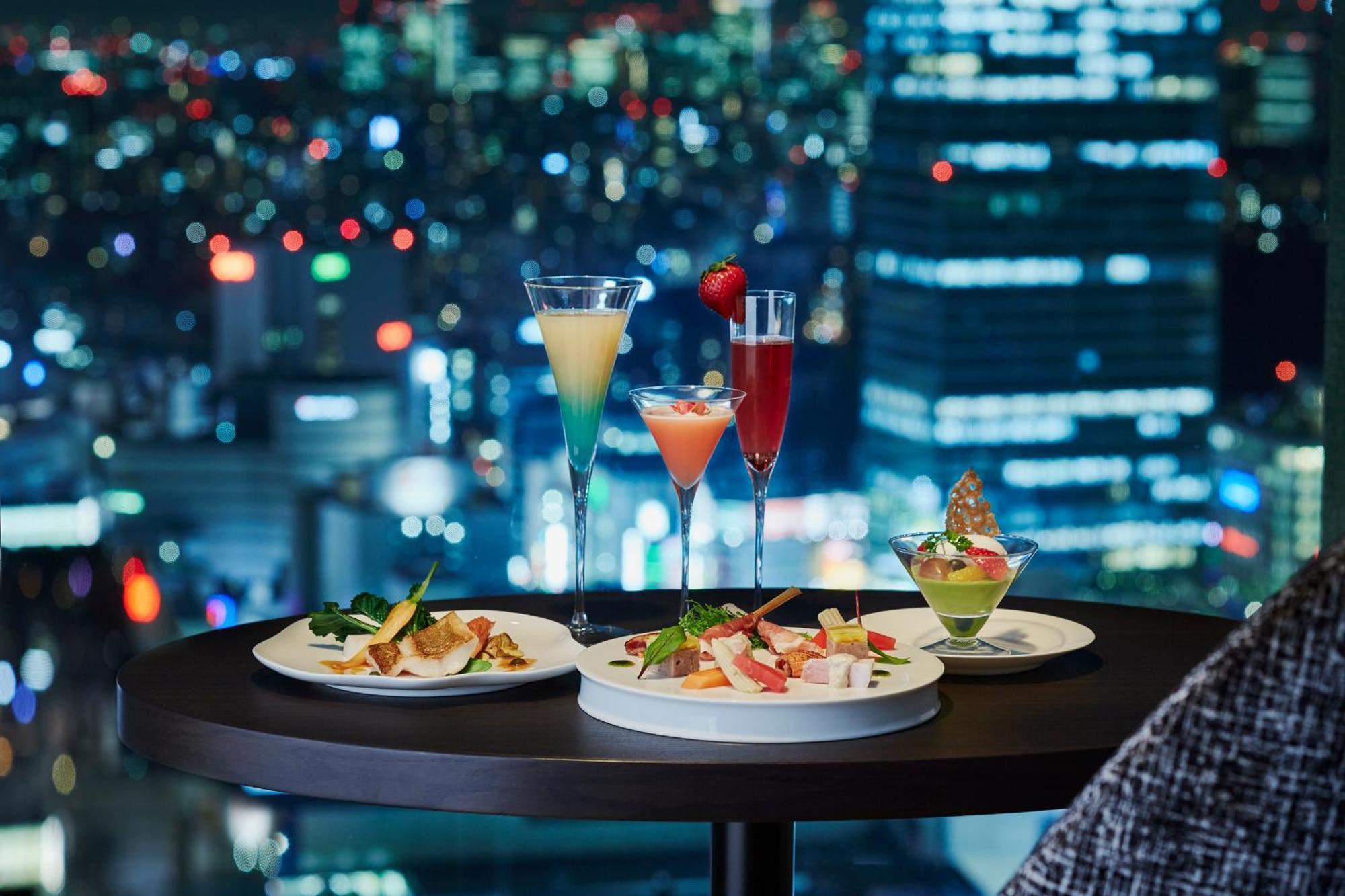 Keio Plaza Hotel Tokyo Esterno foto Skyline Bar