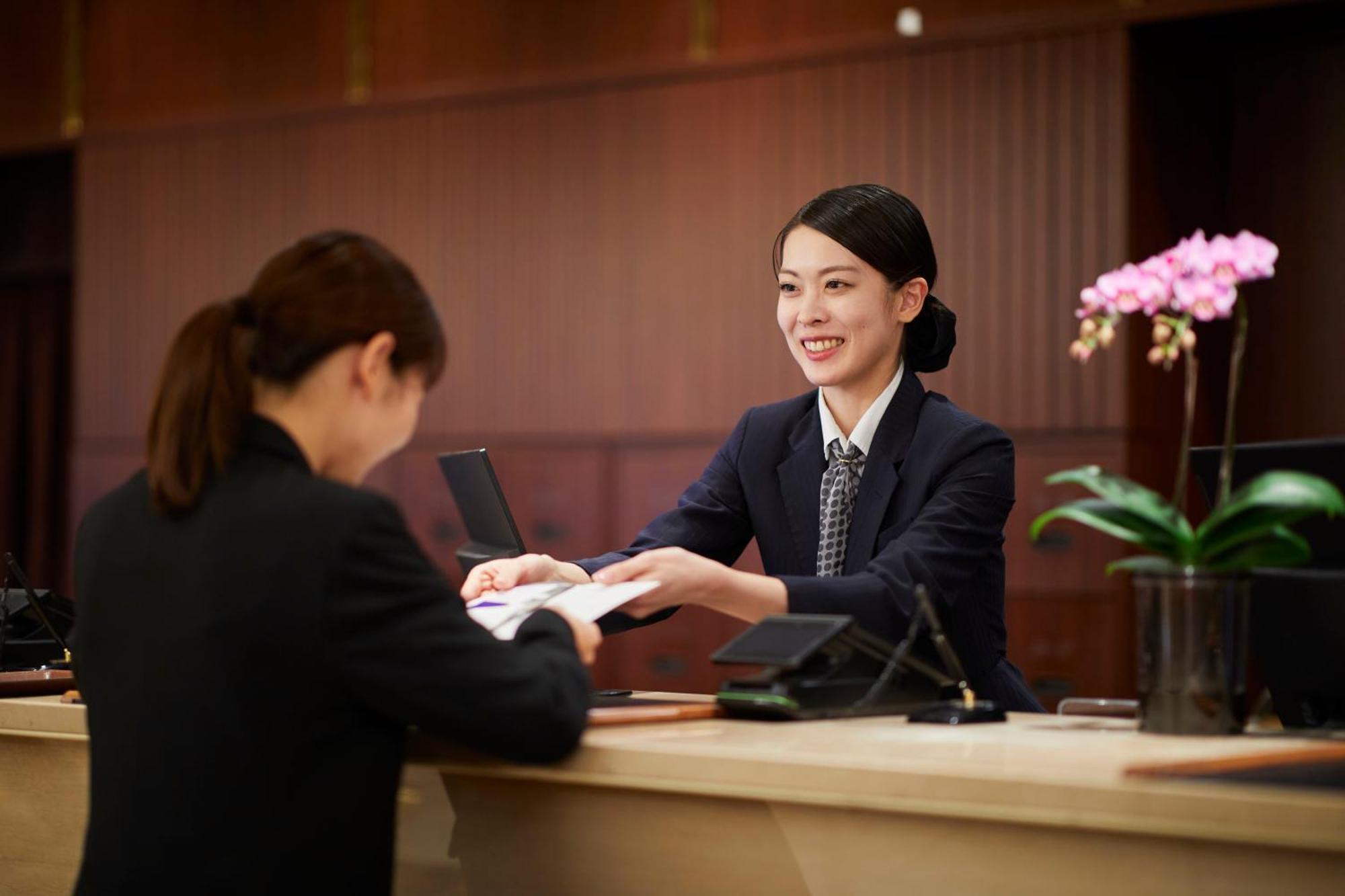 Keio Plaza Hotel Tokyo Esterno foto